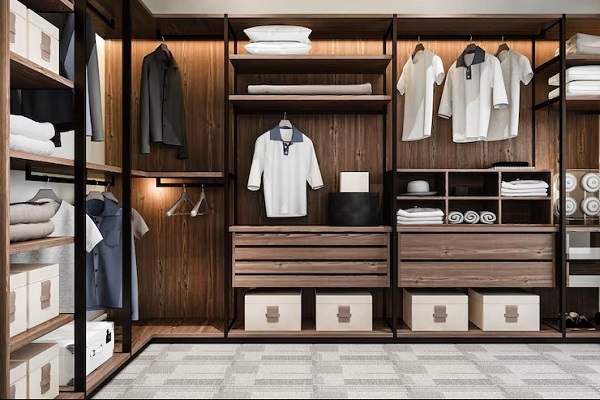 Small Walk in Closet