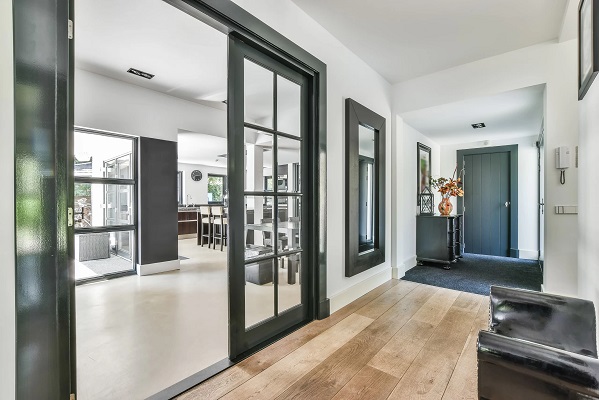 Mirrored Sliding Closet Doors