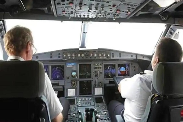 DGCA Pilot Course