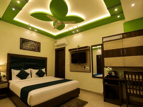 Hotels in Mathura City