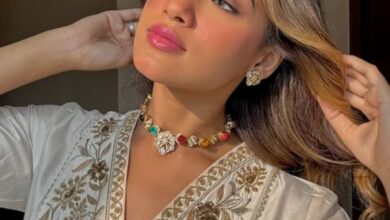 Jadau Kundan Necklace